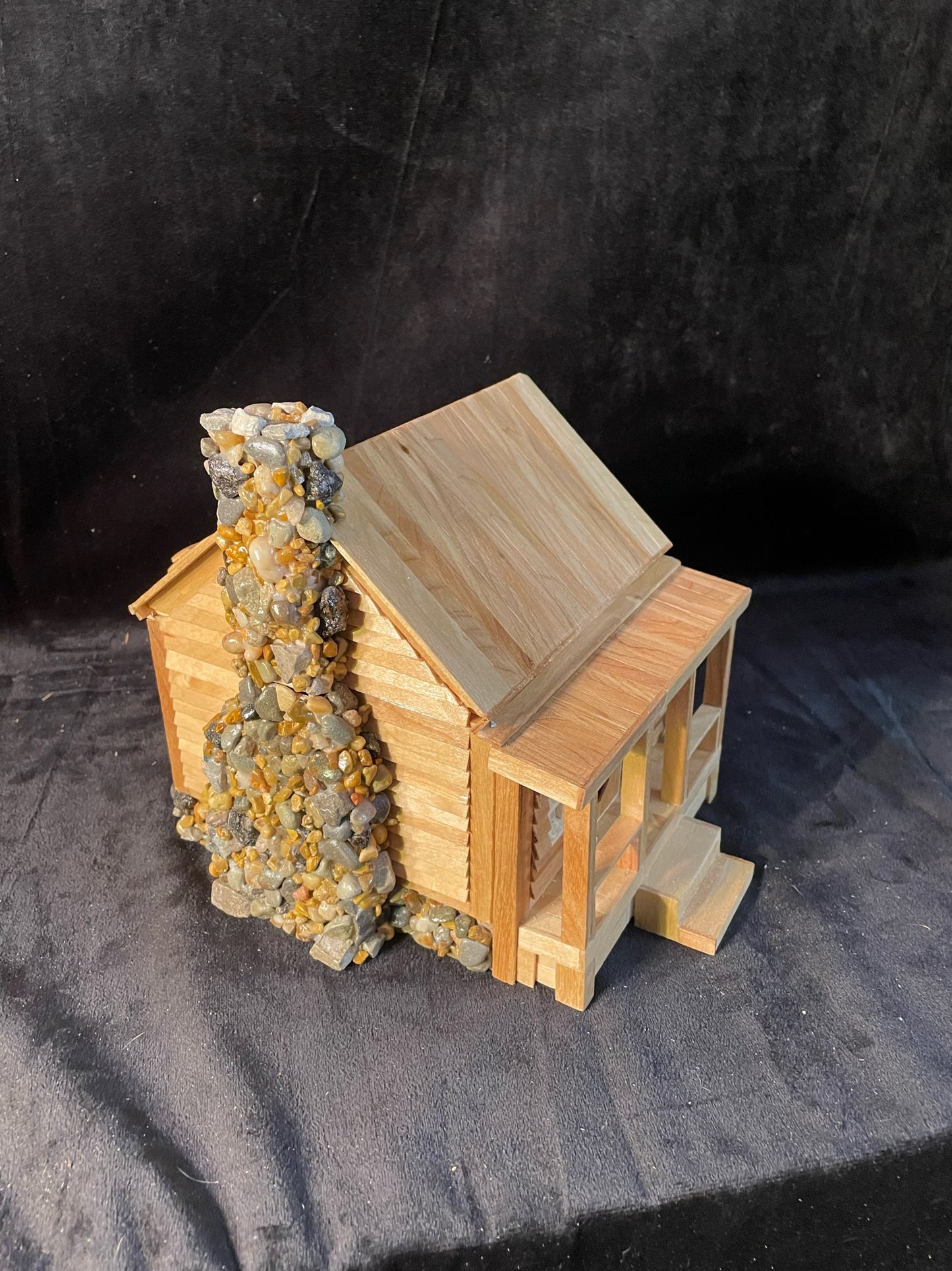 Small wood cabin Jewelry Box