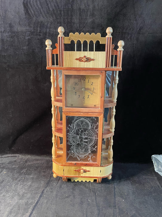 Clock With Mirrors and Storage